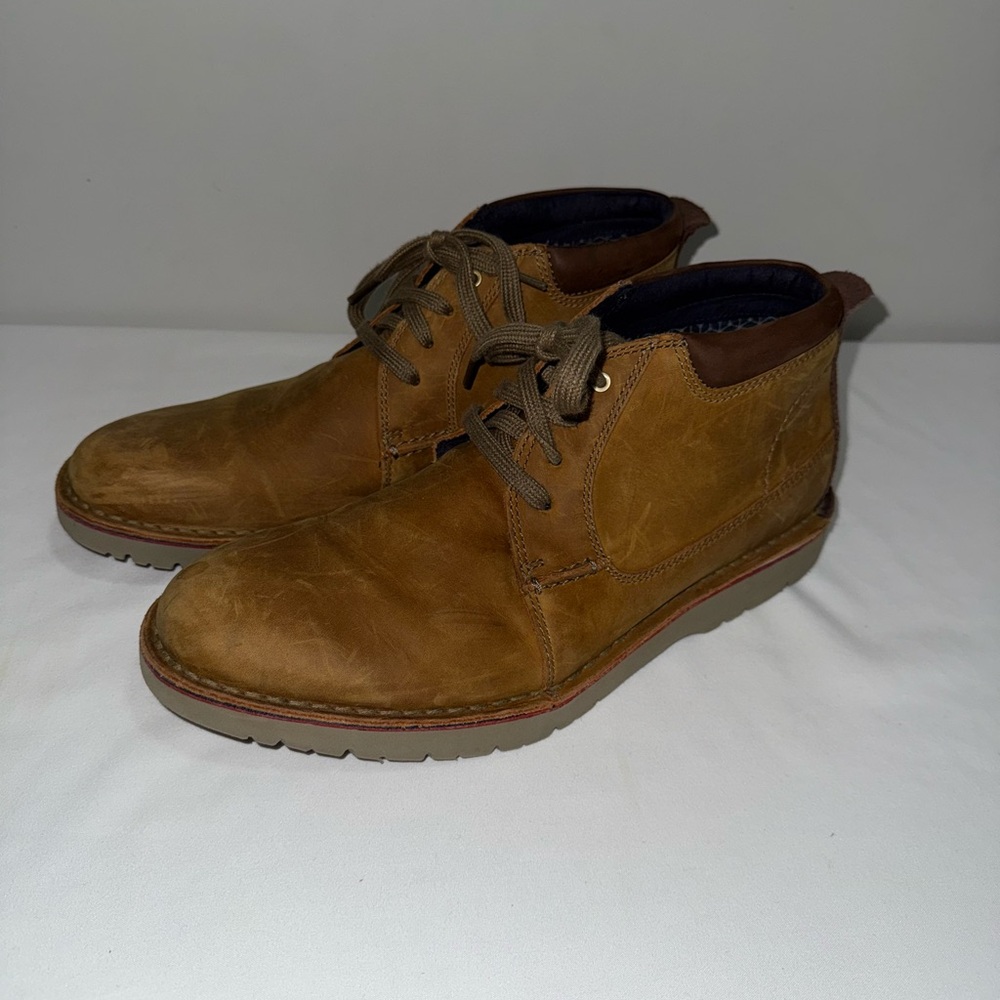 Clarks Vargo Mid Leather Boots – Men’s 10.5M (Dark Tan)